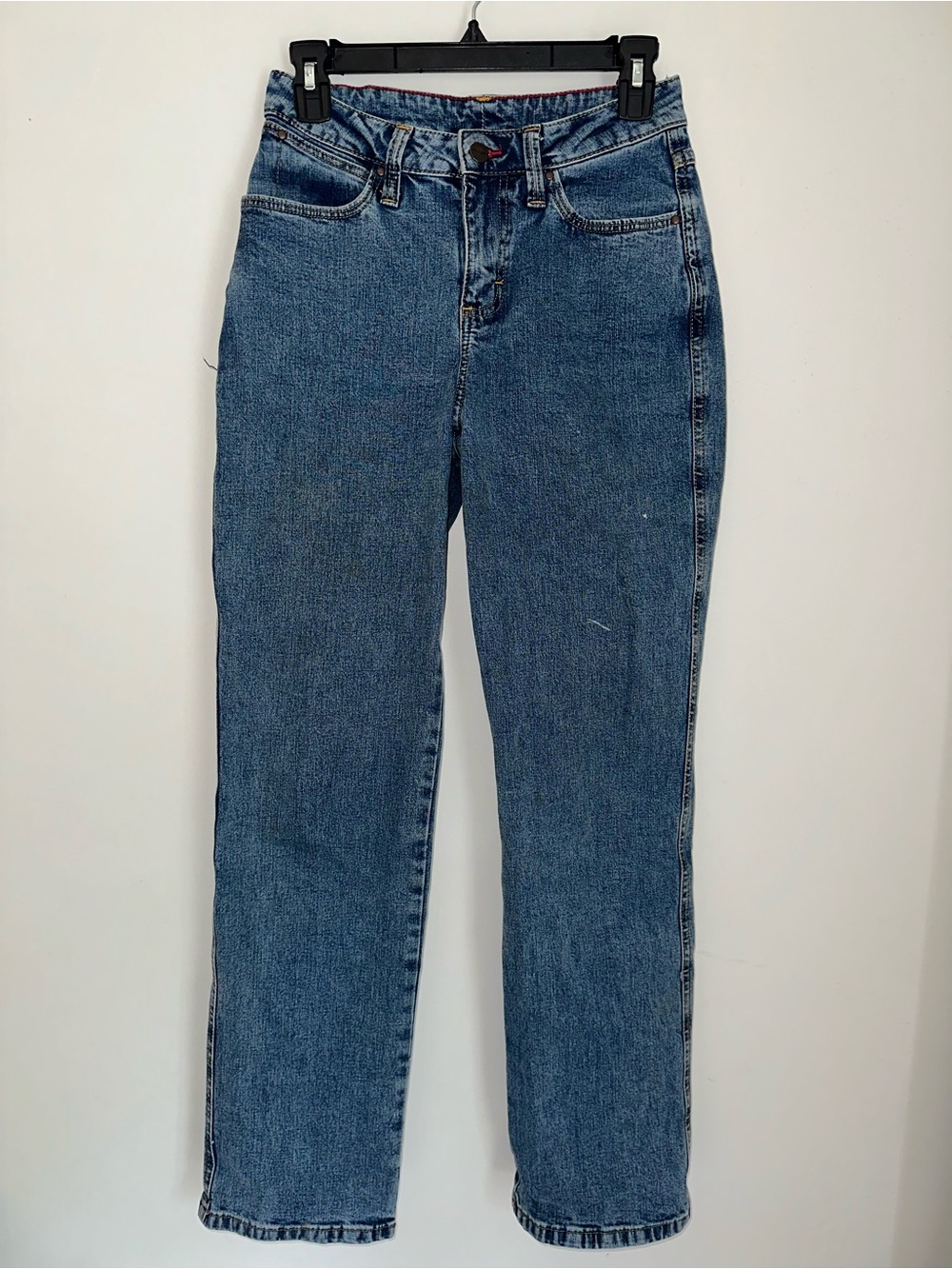 Wrangler Women's Straight Leg Jeans in Medium Blue Denim